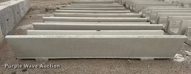 image for item EP0867 (8) concrete feed bunks