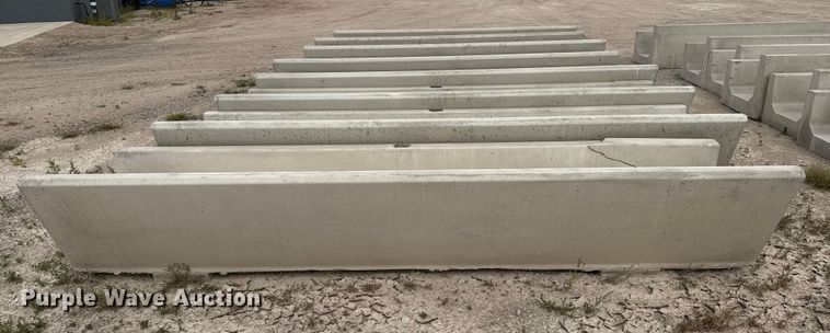 image for item EP0868 (8) concrete feed bunks
