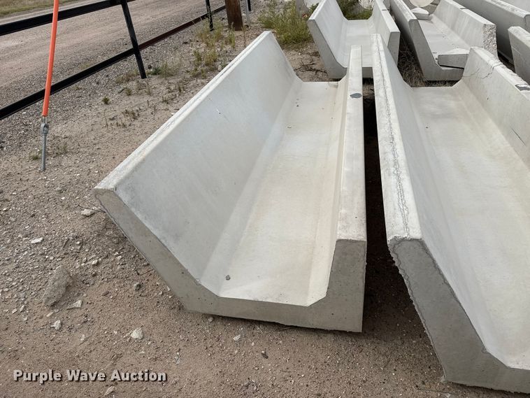 image for item EP0869 (11) concrete feed bunks