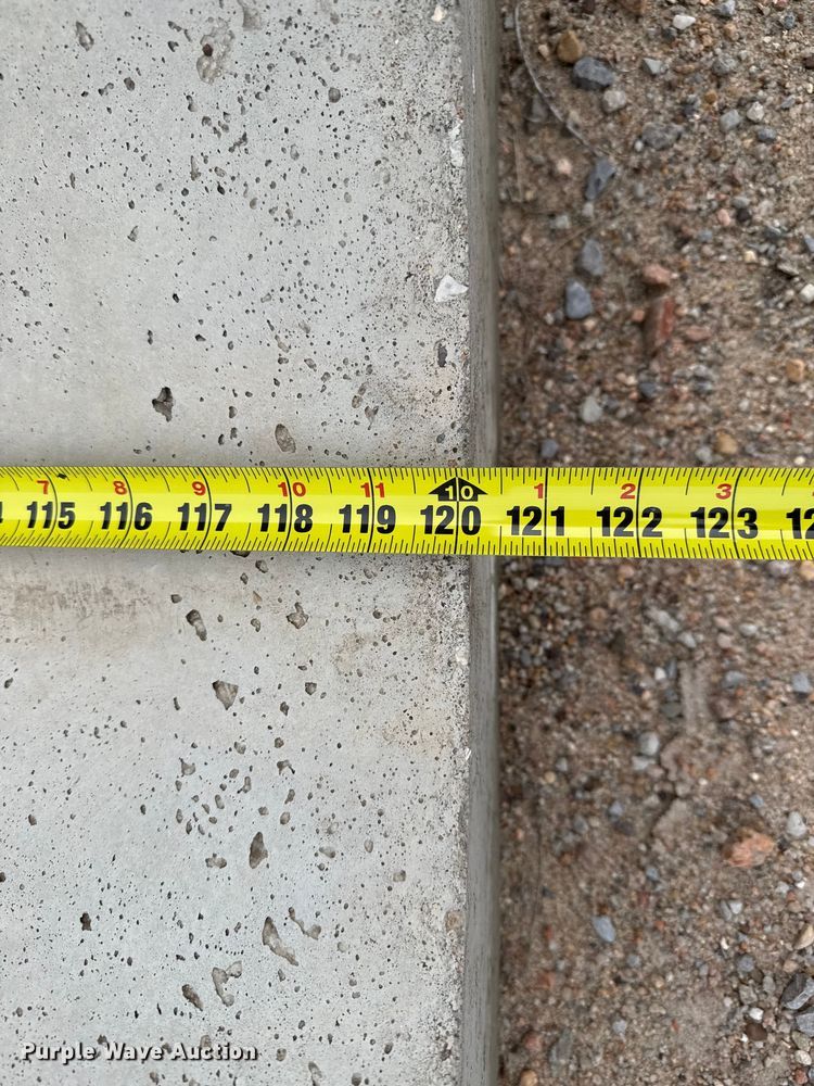 image for item EP0870 (9) concrete feed bunks