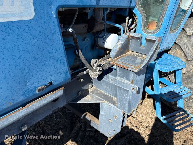 image for item EP0879 Ford TW-25 tractor