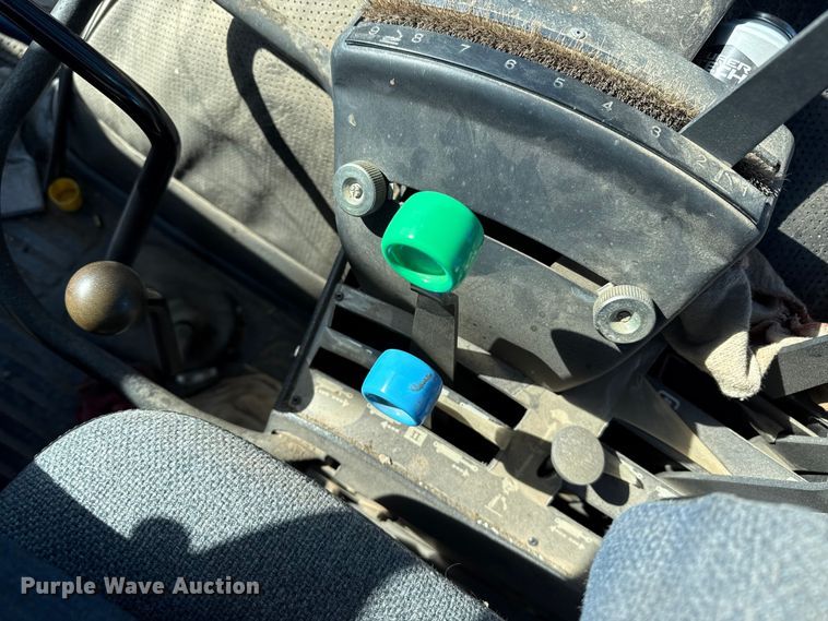 image for item EP0879 Ford TW-25 tractor