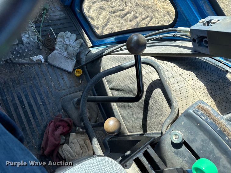 image for item EP0879 Ford TW-25 tractor