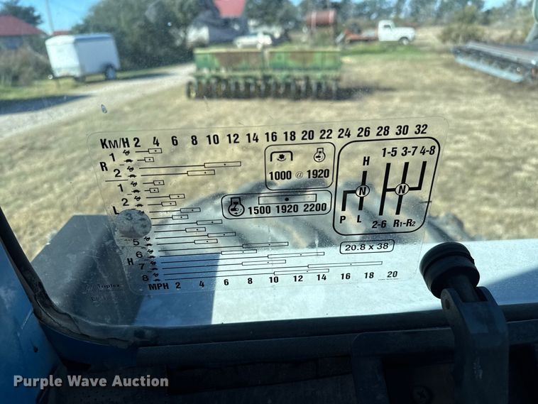 image for item EP0879 Ford TW-25 tractor