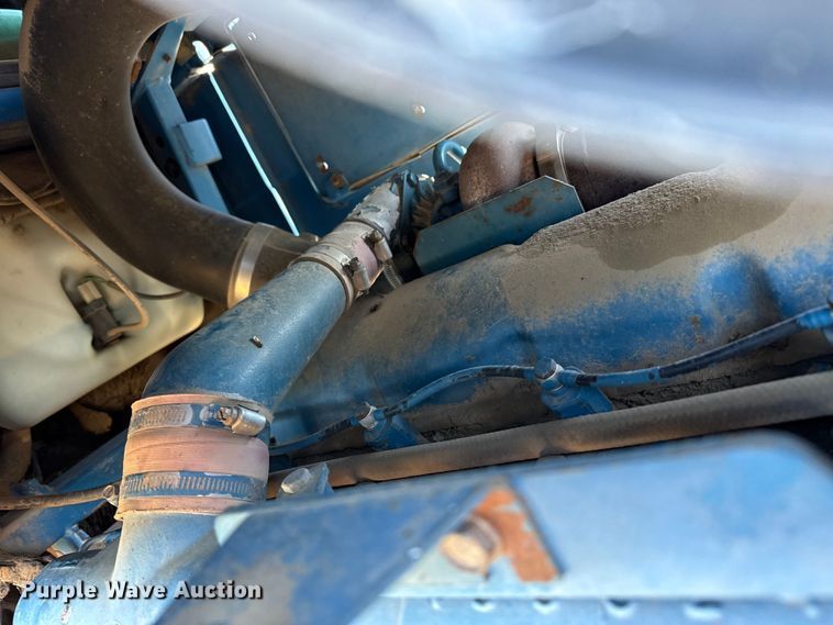 image for item EP0879 Ford TW-25 tractor