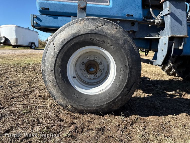 image for item EP0879 Ford TW-25 tractor