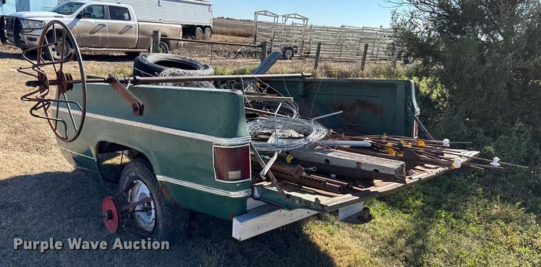 image for item EP0883 Pickup truck bed trailer