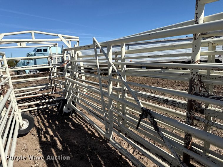 image for item EP0884 Wilson Mfg. portable corral