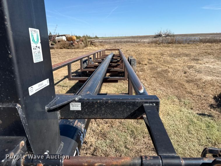 image for item EP0887 Hay Express 6 hay bale trailer