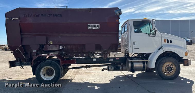image for item EP0890 2006 Sterling L8500 feed mixer truck