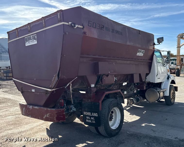 image for item EP0890 2006 Sterling L8500 feed mixer truck