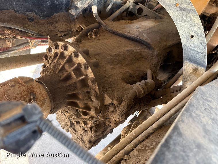 image for item EP0890 2006 Sterling L8500 feed mixer truck