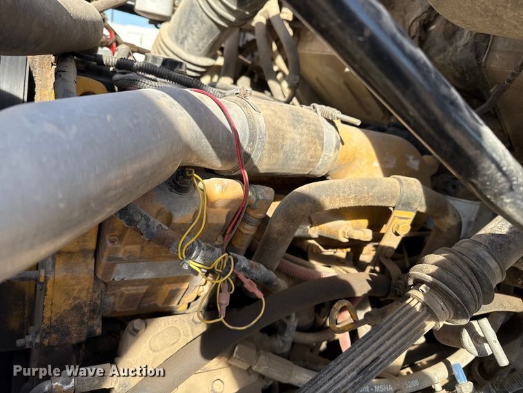 image for item EP0890 2006 Sterling L8500 feed mixer truck