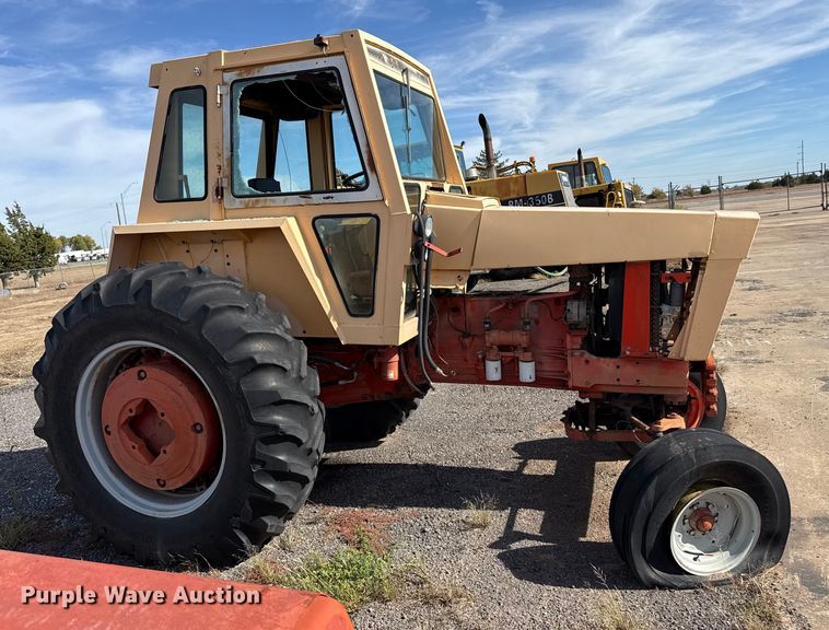 image for item EP0894 1973 Case 1175 tractor