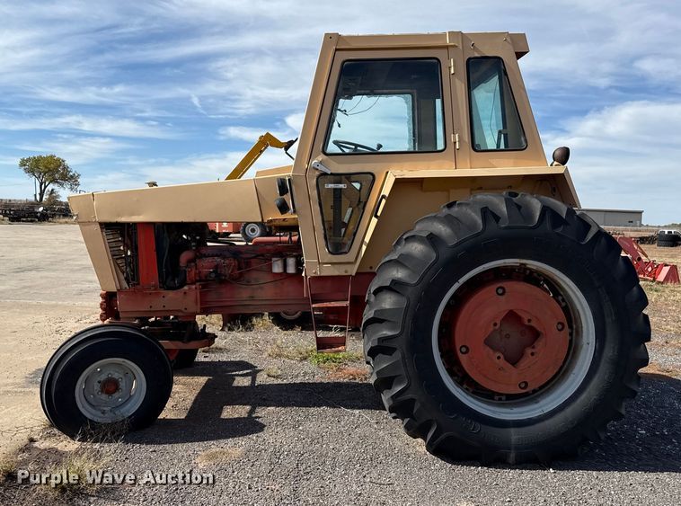 image for item EP0894 1973 Case 1175 tractor