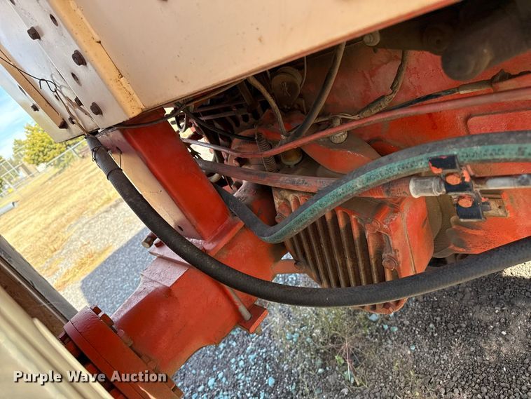 image for item EP0894 1973 Case 1175 tractor