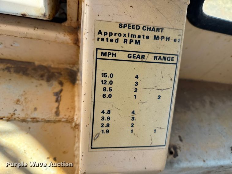 image for item EP0894 1973 Case 1175 tractor