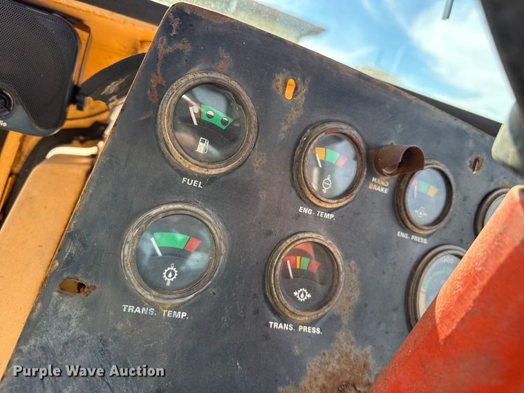 image for item EP0894 1973 Case 1175 tractor