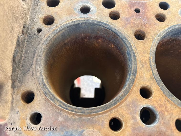 image for item EP0894 1973 Case 1175 tractor