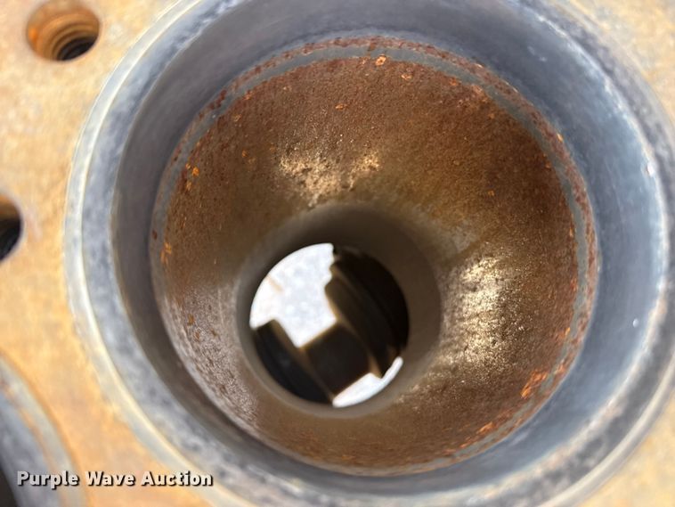 image for item EP0894 1973 Case 1175 tractor