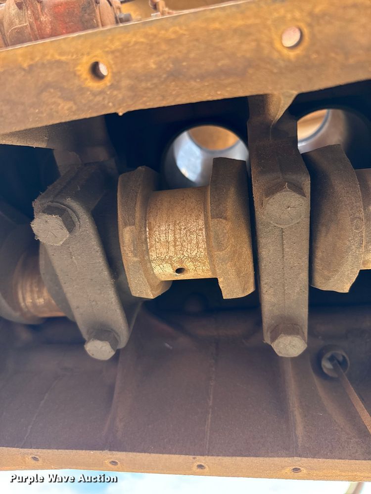 image for item EP0894 1973 Case 1175 tractor