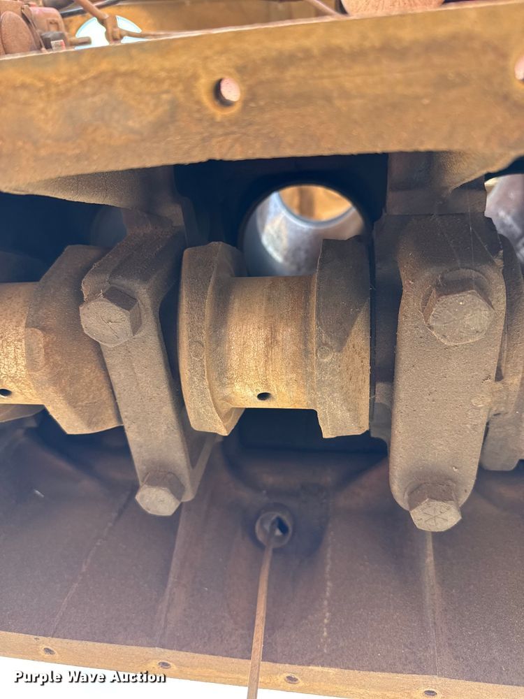 image for item EP0894 1973 Case 1175 tractor