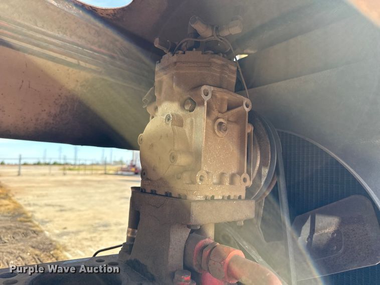 image for item EP0894 1973 Case 1175 tractor