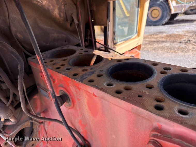 image for item EP0894 1973 Case 1175 tractor