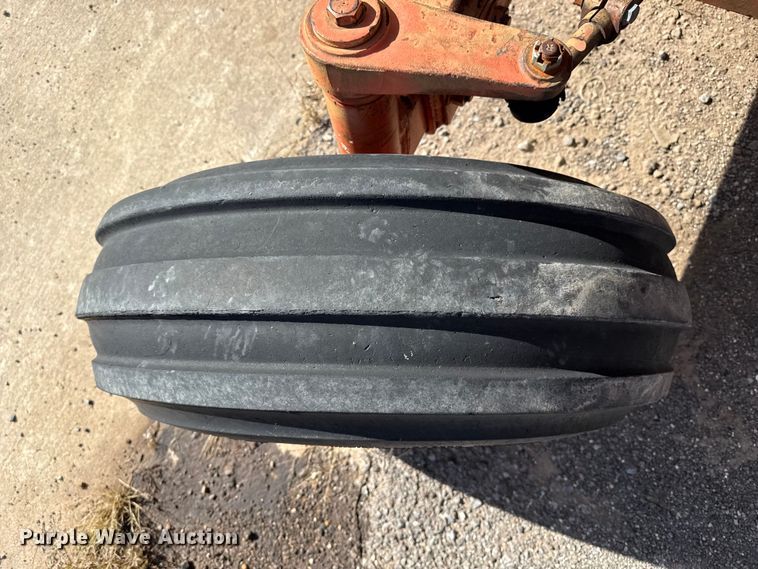 image for item EP0894 1973 Case 1175 tractor