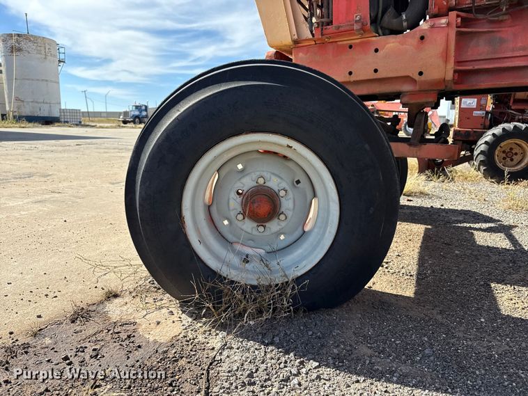 image for item EP0894 1973 Case 1175 tractor
