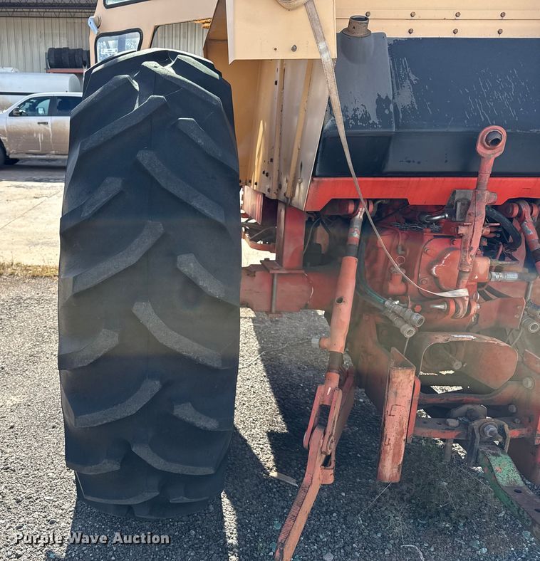 image for item EP0894 1973 Case 1175 tractor