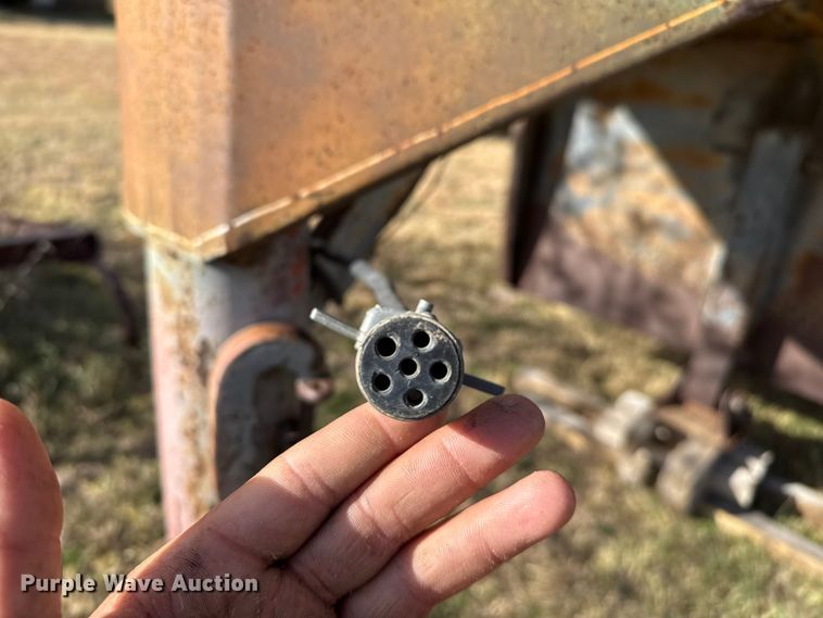 image for item EP0940 Turnbow livestock trailer