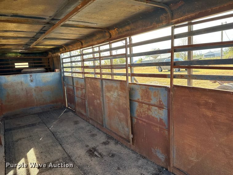 image for item EP0940 Turnbow livestock trailer
