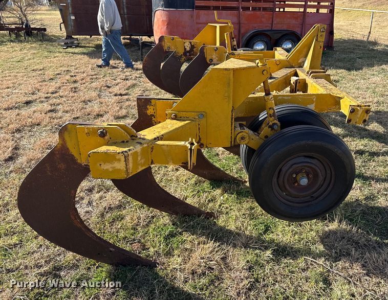 image for item EP0942 Big Ox ripper