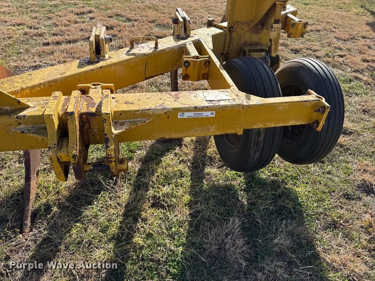 image for item EP0942 Big Ox ripper