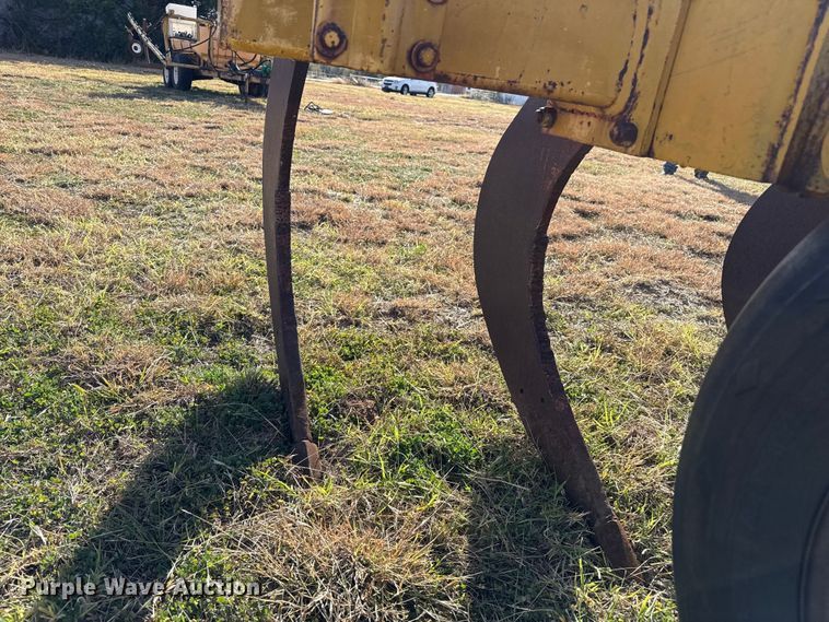 image for item EP0942 Big Ox ripper