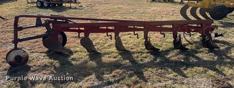 image for item EP0943 Plow