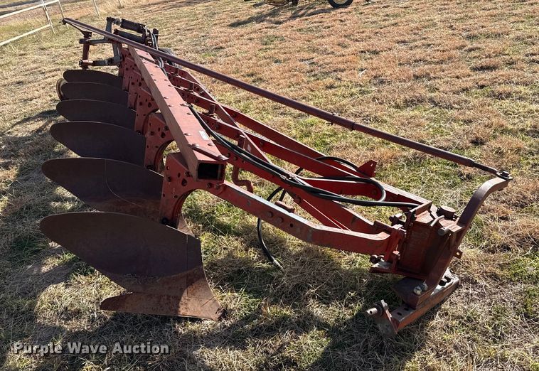 image for item EP0943 Plow