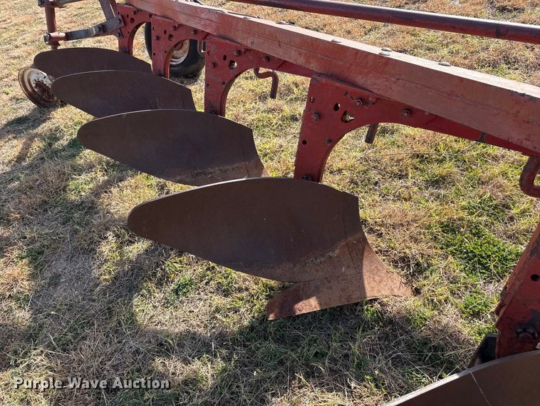 image for item EP0943 Plow