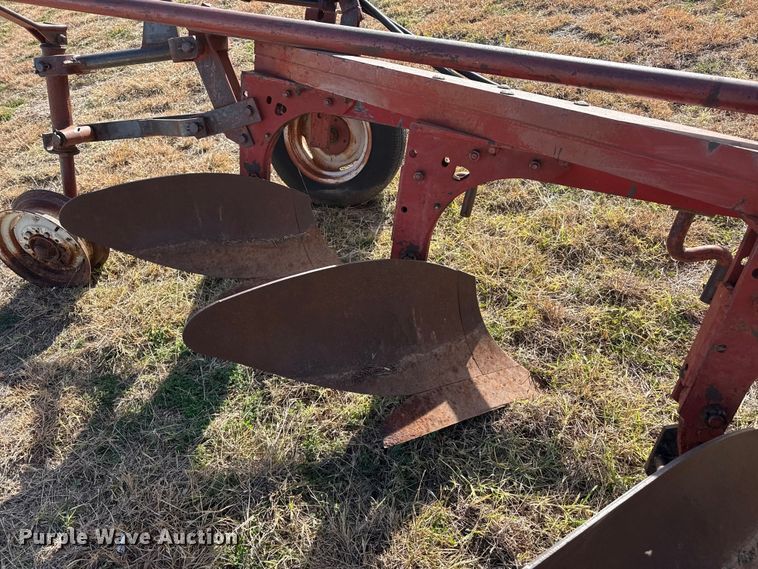 image for item EP0943 Plow