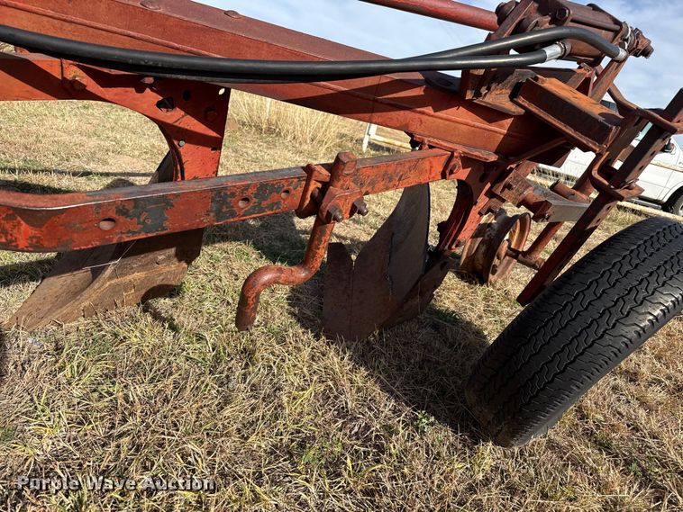 image for item EP0943 Plow