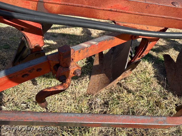 image for item EP0943 Plow