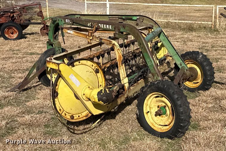 image for item EP0944 (2) John Deere hay rakes
