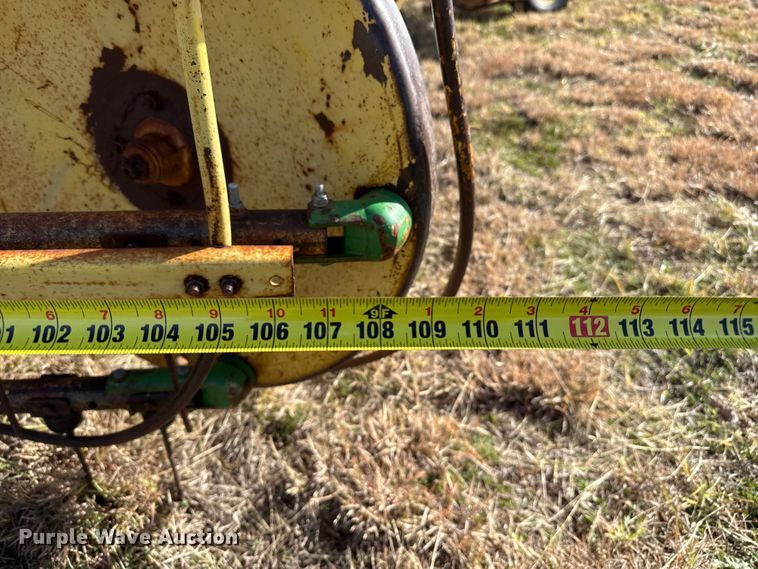 image for item EP0944 (2) John Deere hay rakes