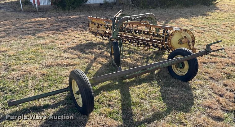 image for item EP0944 (2) John Deere hay rakes