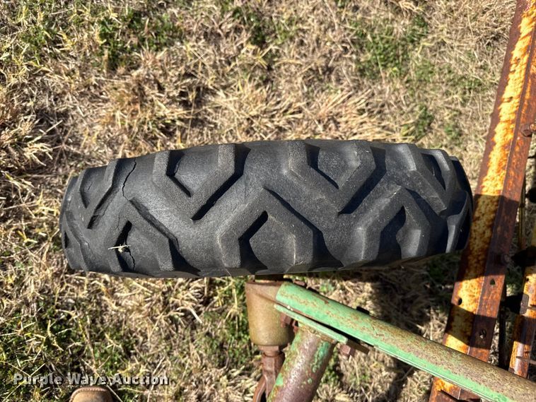 image for item EP0944 (2) John Deere hay rakes