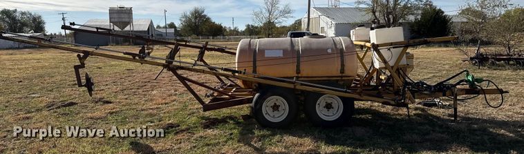 image for item EP0945 sprayer trailer