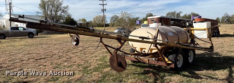 image for item EP0945 sprayer trailer