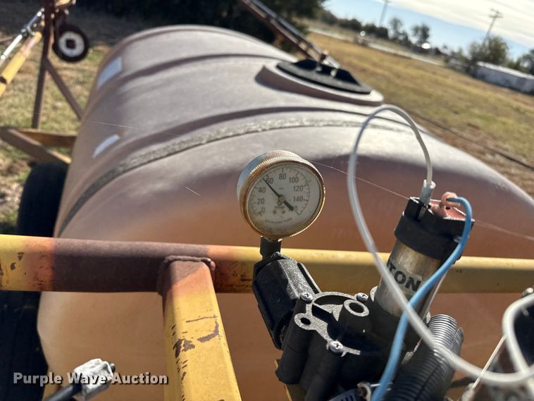 image for item EP0945 sprayer trailer