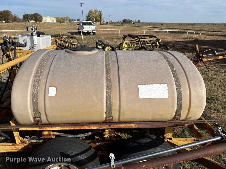 image for item EP0945 sprayer trailer